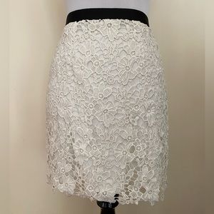 NWOT French Connection Lace Embroidery Skirt Size 4